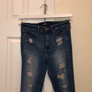 Hollister High Rise Super Skinny High Waisted Jean